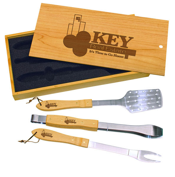 Bamboo BBQ Gift Set With Slide-Off Lid & Tools